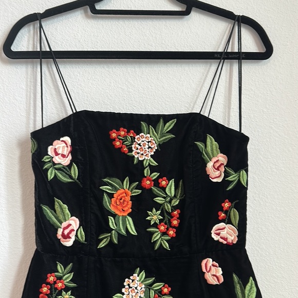 Alice + Olivia Dress - Picture 2 of 4